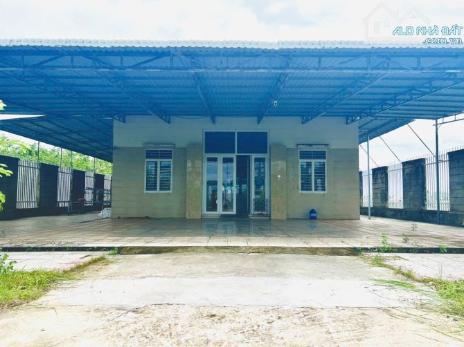 • Bán gấp nhà mặt tiền đường ĐT 784, Xã Cầu Khởi, Tây Ninh, 6,9 tỷ, 911 m2
