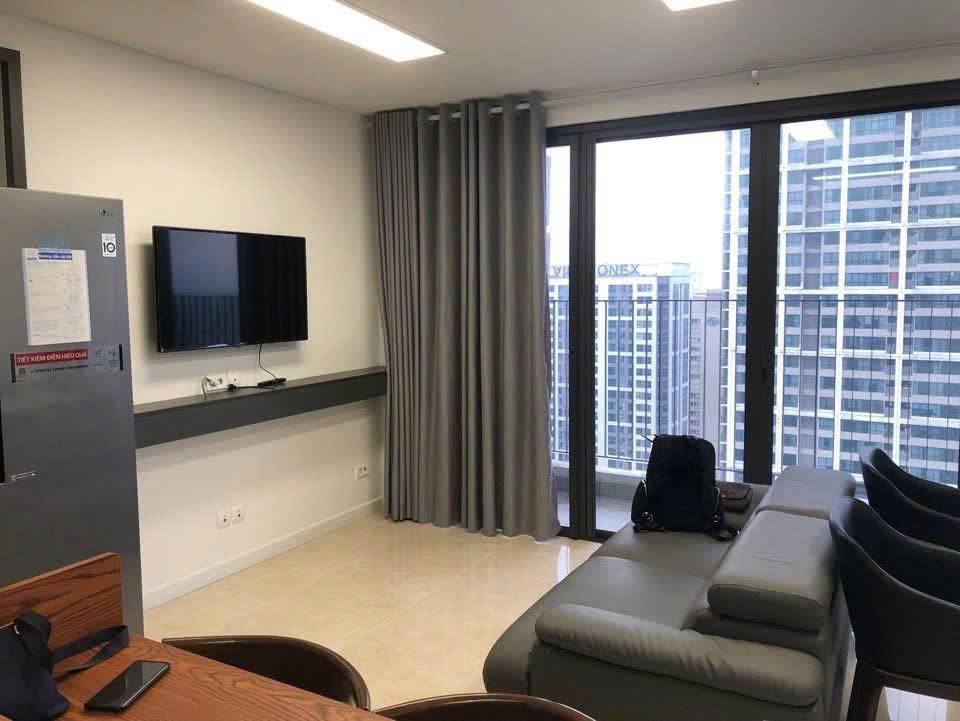 Bán nhanh căn 3 ngủ Vinhomes D'capitale, căn góc view hồ cực mát, 100m2 giá 10 tỷ