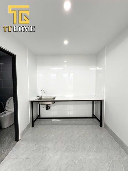 Hẻm Đường CMT8