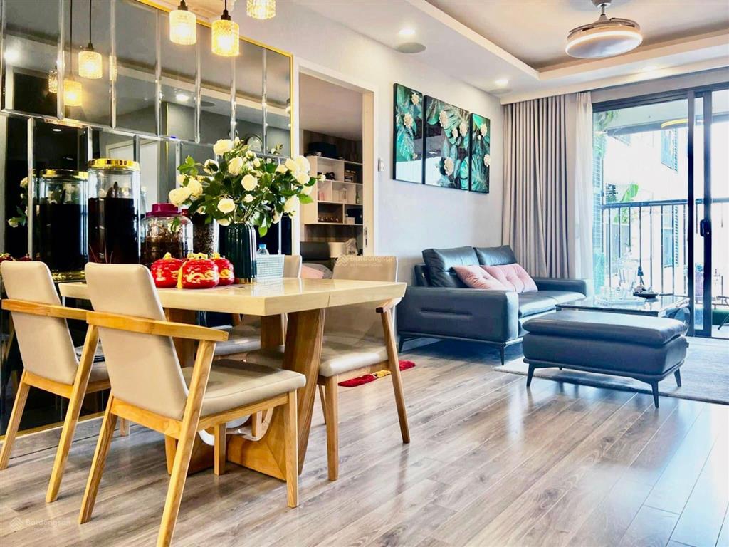 Nhà tôi cần bán nhà 76m², tòa a 2 ngủ 7.7 tỷ view sông