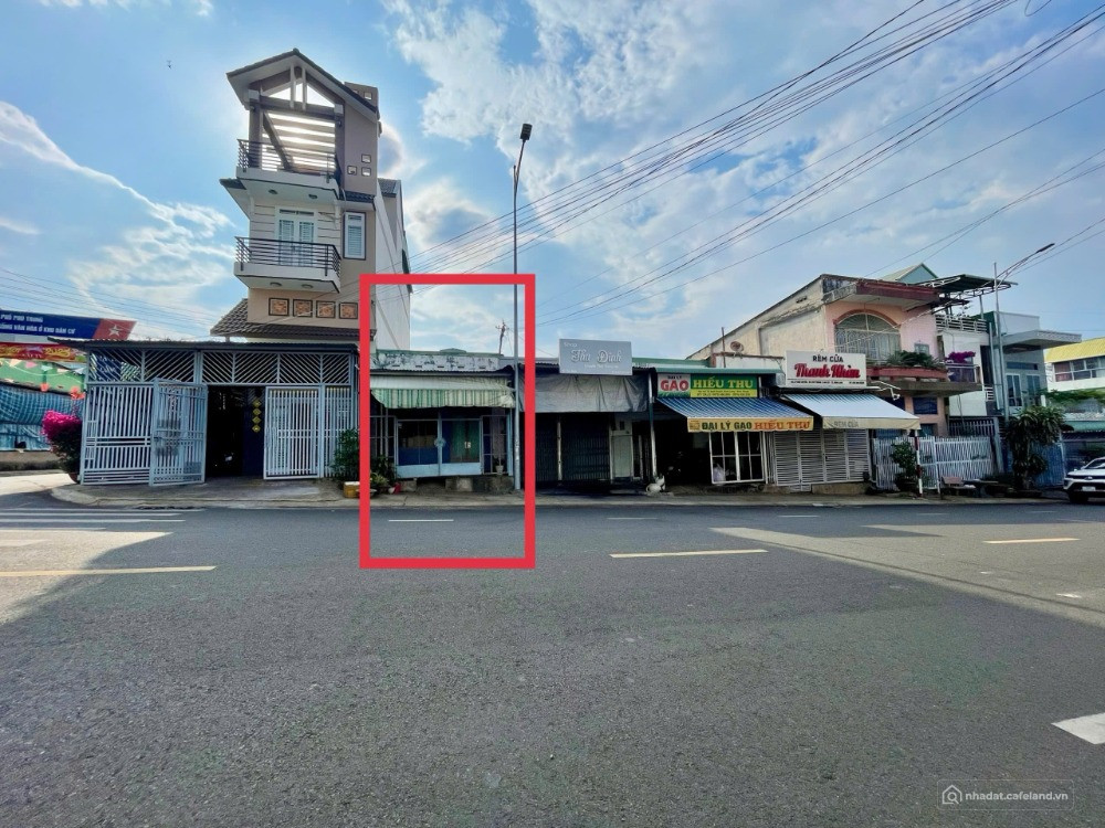 Bán nhà mặt tiền đường Ngô Quyền ngay chợ và bệnh viện Bình Long 3 tỷ bao sổ
