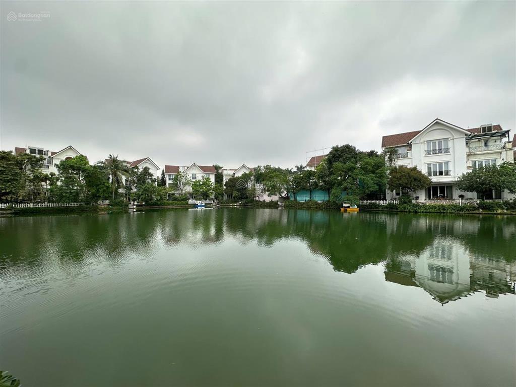 Bán biệt thự vip bằng lăng 505, 251m², full nội thất nhập khẩu, sang trọng, view sông rộng. 100 tỷ