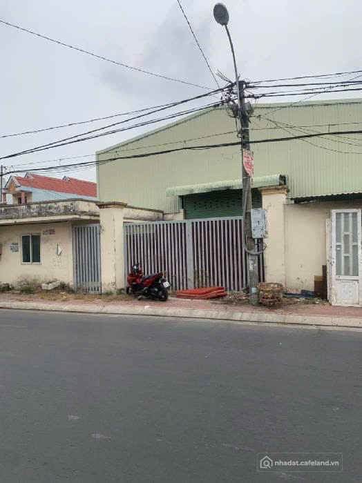 Bán gấp ,nhà xưởng mặt tiền 15x 60m ,Đoàn Nguyễn Tuấn ,Hưng Long ,Bình Chánh.