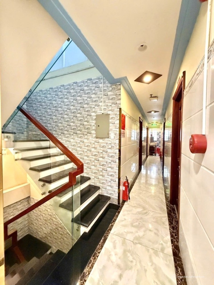 Giảm lớn còn 47 tỷ KS 8lầu hầm Nguyễn Thái Bình ngang 8m 184m2 gần chợ HHT