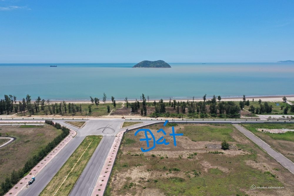 LÔ GÓC, MẶT CHÍNH ĐƯỜNG LỚN, NGAY KHU DU LỊCH NHÀ THỜ ĐỔ NAM ĐỊNH, 400M2, MT15