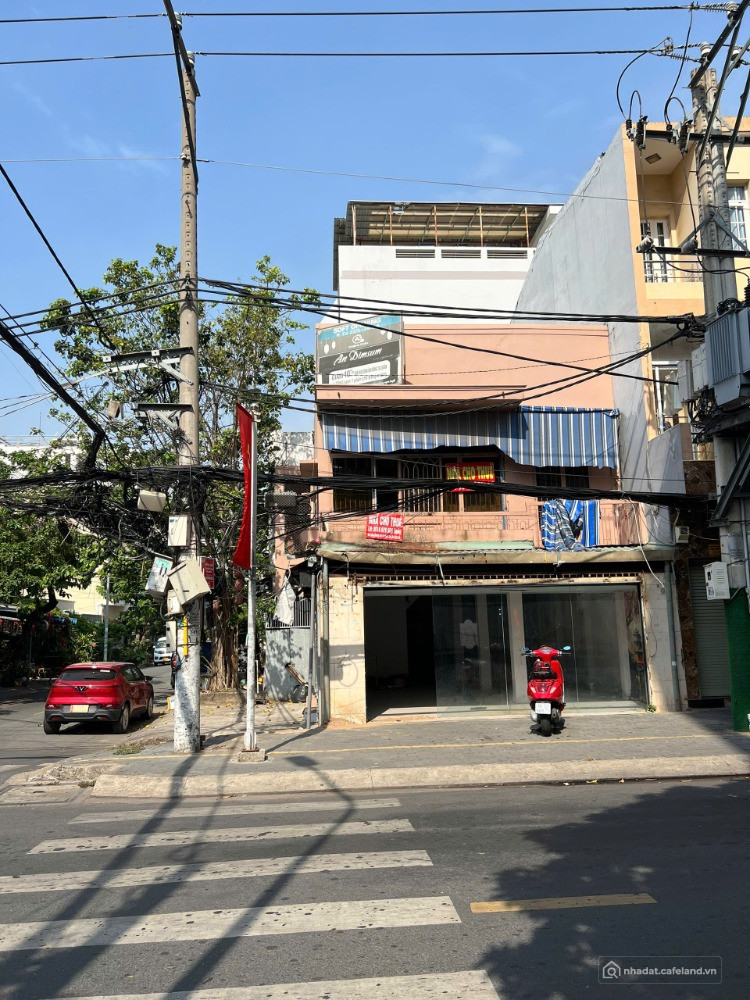 Cho thuê góc đường 23 và đường Bế Văn Cấm quận 7 giá 45tr