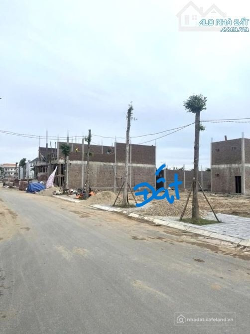 TRUNG TÂM THỊ TRẤN QUẤT LÂM, TIỀM NĂNG TĂNG GIÁ 200% CHỈ SAU 1NĂM PHÙ HỢP XÂY KS