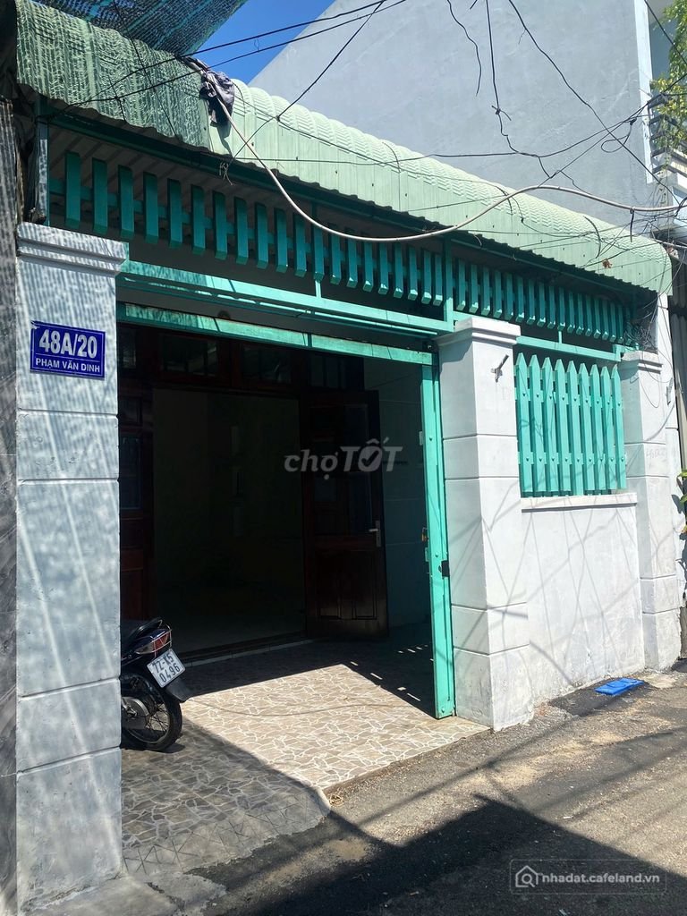 Biệt thự: [Cho thuê lâu dài] Nhà riêng dtsd >100m2 - hẻm ô tô - 3PN - 5tr/tháng