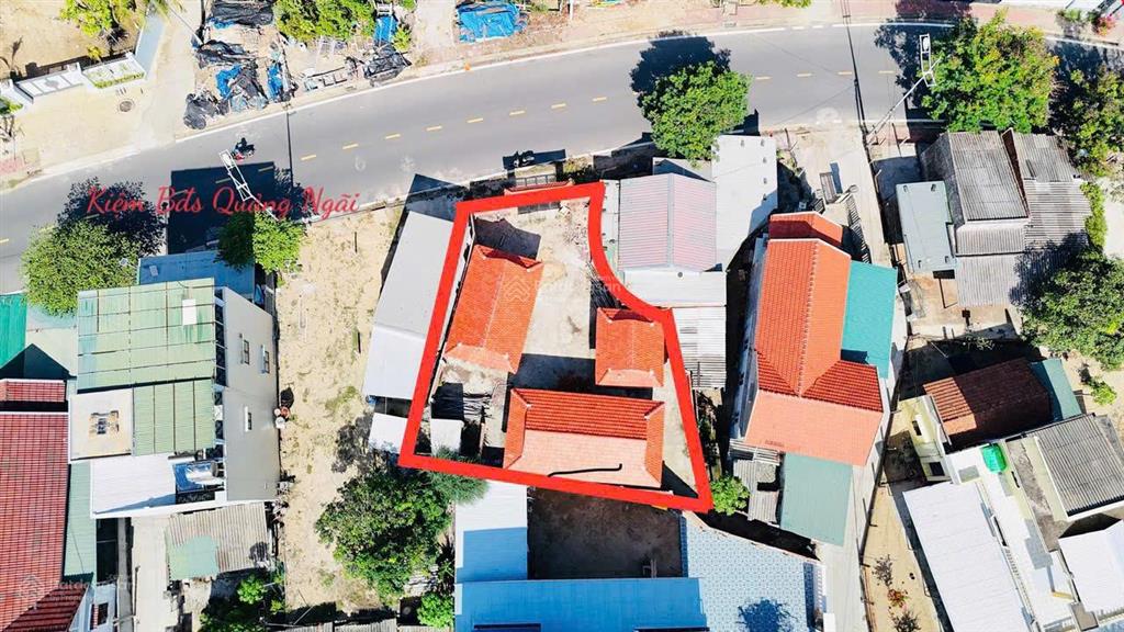 Bán đất mặt tiền biển mỹ khê tịnh khê, quảng ngãi giá 4,5 tỷ, diện tích 273m2 hướng đông