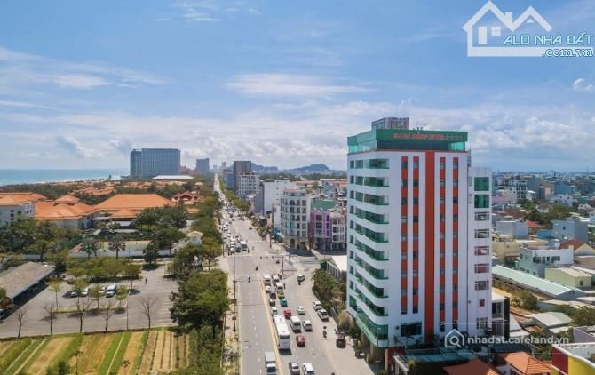 Bán nhà hàng - Khách sạn: CHUYỂN NHƯỢNG KHÁCH SẠN MẶT BIỂN VÕ NGUYÊN GIÁP - ĐÀ N
