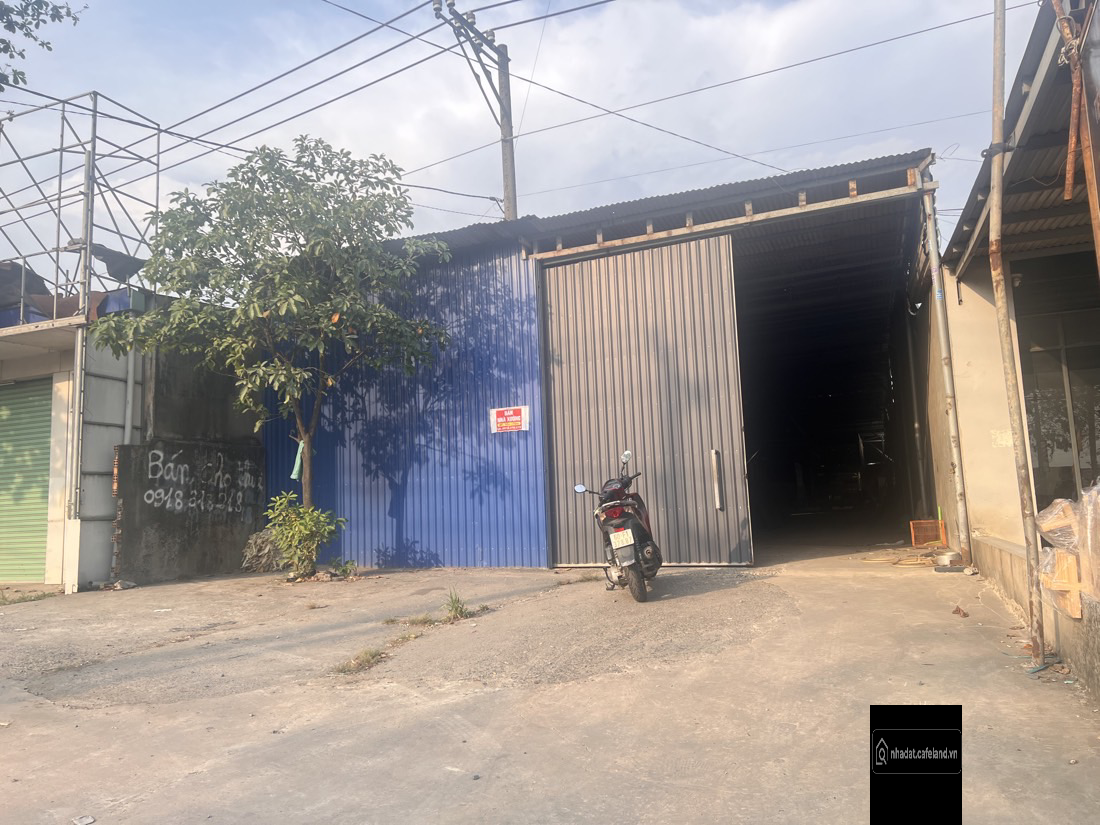 Chính chủ Bán đất 10mx70m mặt tiền kinh doanh đường lớn xe cộ đông đúc
