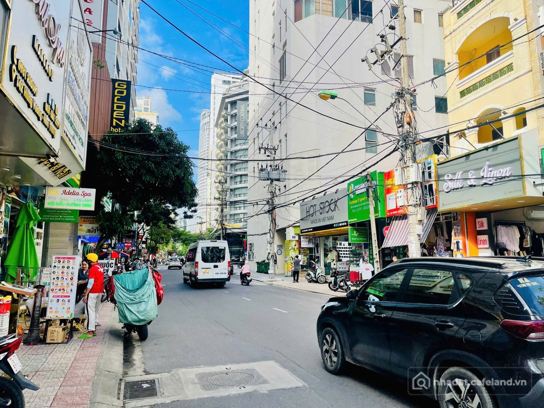Bán nhà hàng - Khách sạn: Bán khách sạn 5 sao mặt tiền Hùng Vương Nha Trang 33 t
