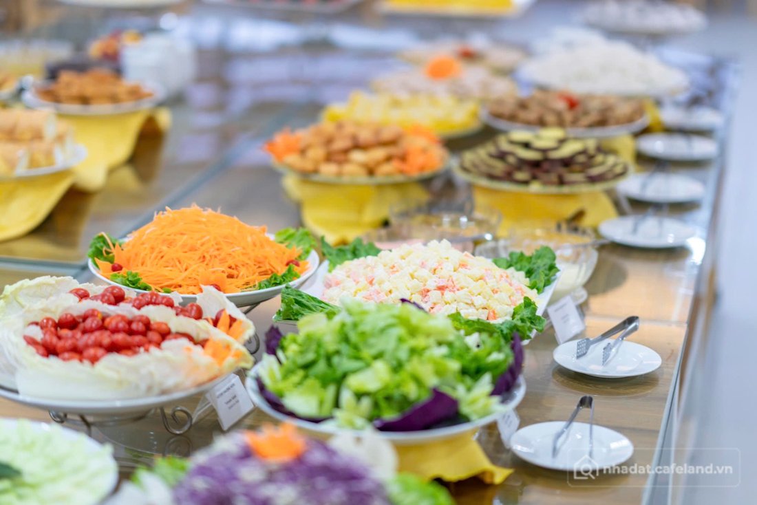 Bán nhà hàng - Khách sạn: Bán khách sạn đường Hậu Cần - Bãi Cháy 0931520246