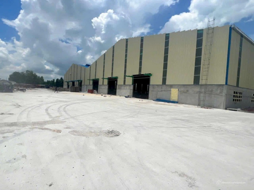 Cho thuê kho xưởng mới với diện tích 1500m2, PCCC tự động, gần cảng Đình Vũ