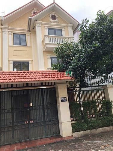 Biệt thự: Cho thuê biệt thự KĐT Trung Văn Hancic. DT165m2, 4 tầng, đh, nl đầy đủ