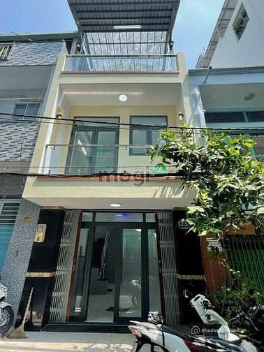 Biệt thự: Cho thuê nhà nguyên căn đường nội bộ khu Bình Phú 2, quận 6