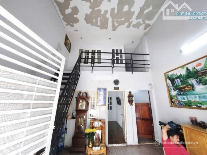 Bán kho, nhà xưởng: Cần bán kho xưởng 372m2 khu biệt thự Thạnh Xuân Quận 12
