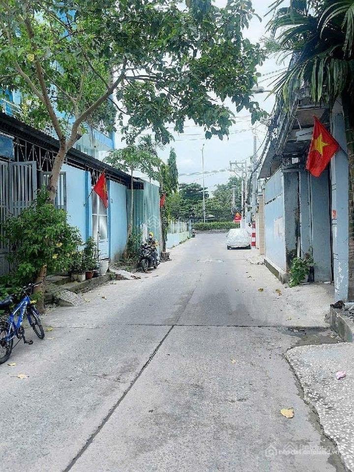 Bán kho, nhà xưởng: Chỉ 8,7 tỷ có ngay xưởng 175m2 gần ql1a,thạnh xuân,q12hẻm 10
