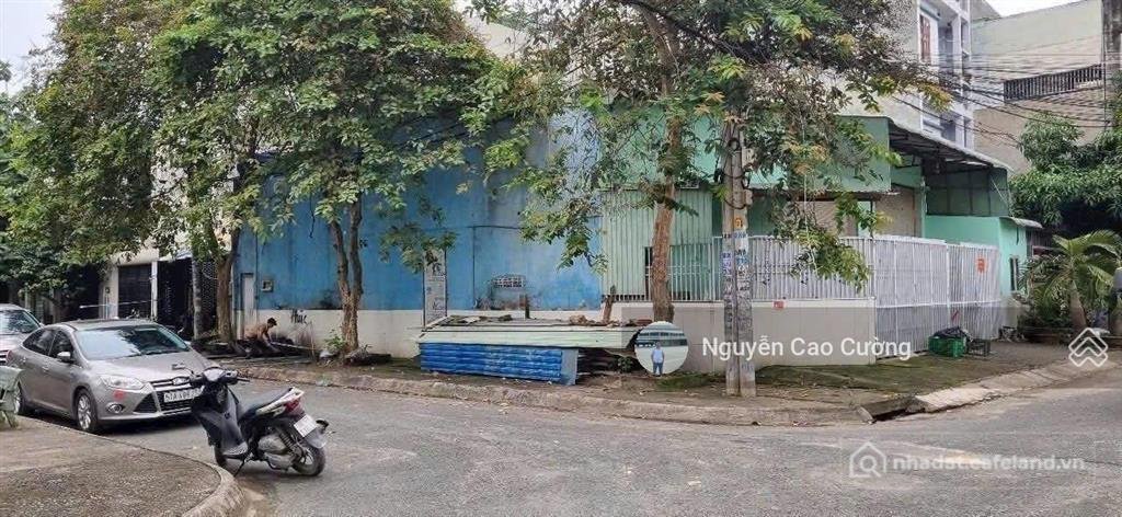 Bán kho, nhà xưởng: Bán đất tặng xưởng góc 2 mặt tiền công viên 15 x 19 m cn 257