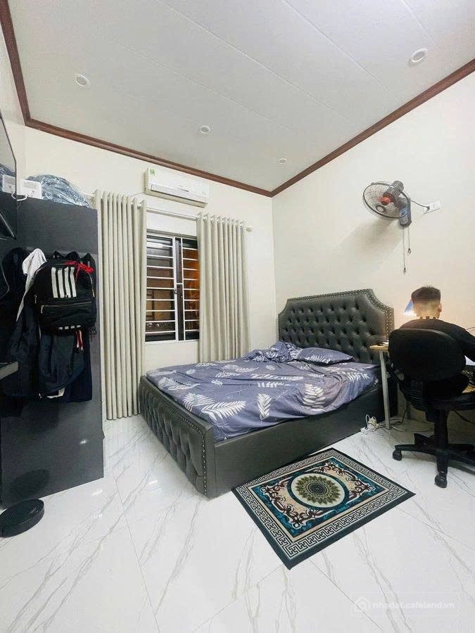 Bán căn hộ Mini, Dịch vụ: Bán gấp nhà 2 tầng mặt phố Bế Văn Đàn, 53m2, mặt tiền