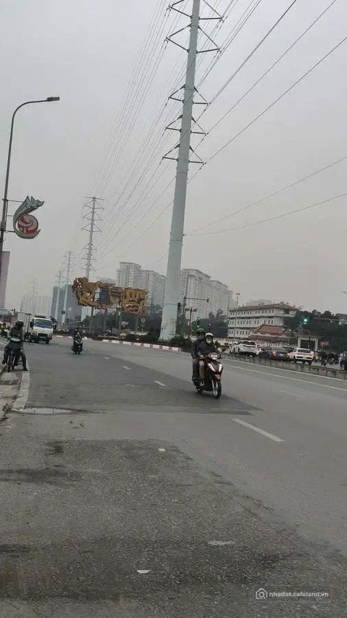 Bán căn hộ Mini, Dịch vụ: Hiếm nhà đẹp 5 tầng mặt phố Nguyễn Thanh Bình, 34m3, m