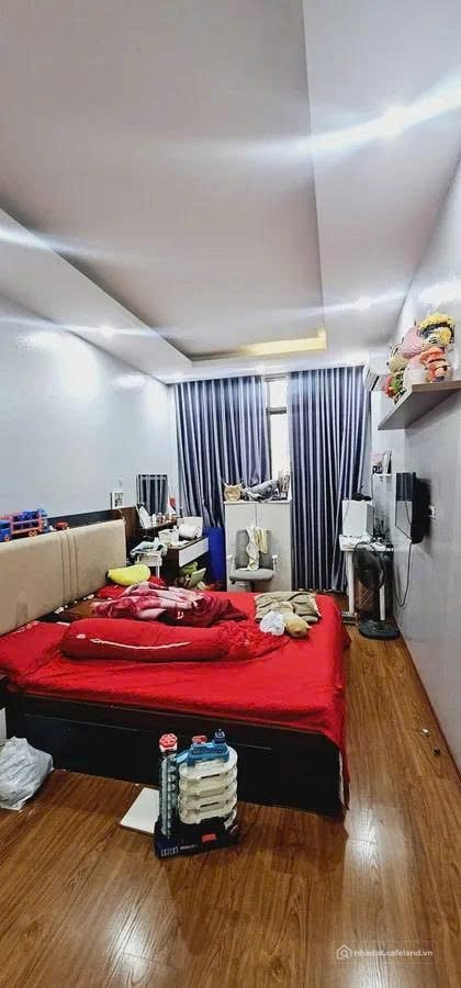 Bán căn hộ Mini, Dịch vụ: Hiếm nhà đẹp 4 tầng mặt phố Quang Trung, 30m2, mặt tiề