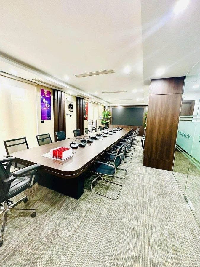 Bán căn hộ Mini, Dịch vụ: Bán tòa nhà 8 tầng mặt phố Nguyễn Thanh Bình, 205m2, m