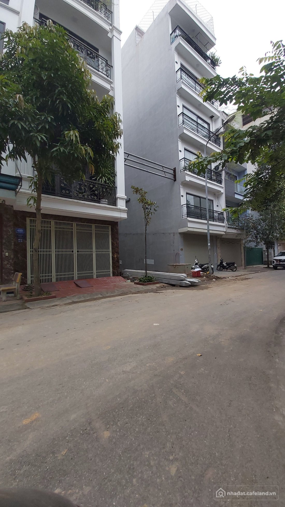 Bán căn hộ Mini, Dịch vụ: Bán CCMN 7T Liền Kề khu Đấu giá Mậu Lương, DT 60m2, cá