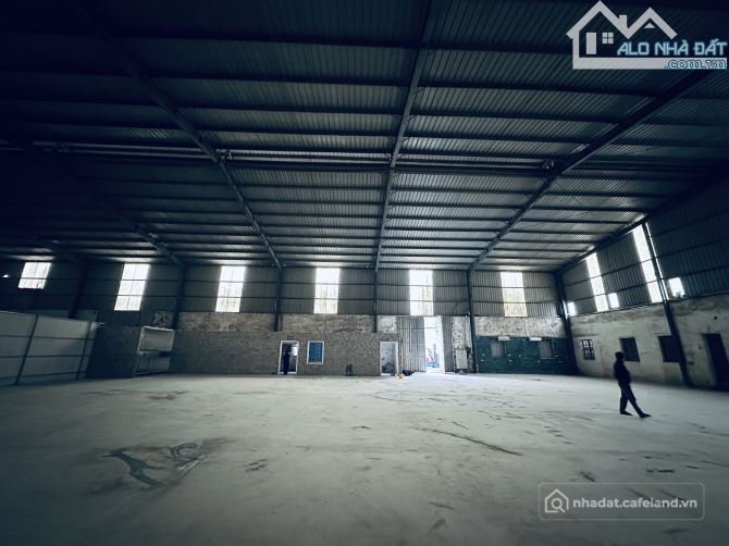 Cho thuê đất: Cần cho thuê nhà xưởng độc lập 800m2 đường Tân Hội
