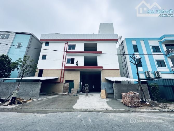 Cho thuê đất: Cho thuê nhà xưởng 3 tầng trong kcn hoài đức PCCC tự động