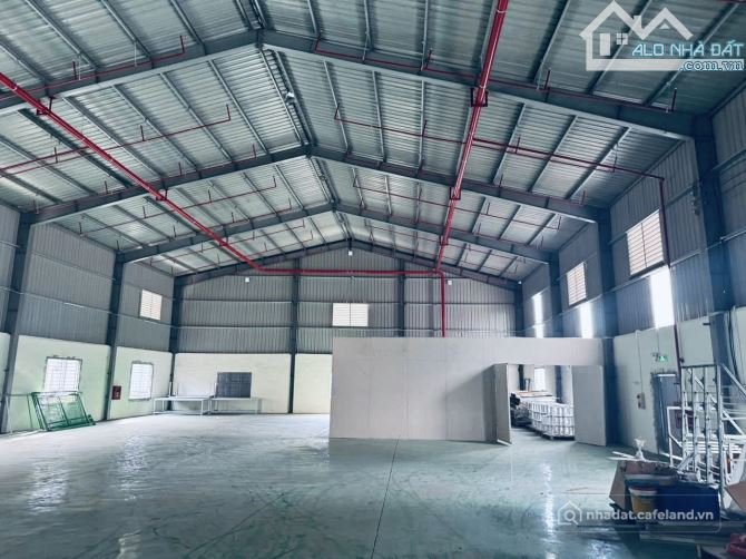 Cho thuê đất: Cho thuê 1200m2 cuối đại lộ thăng long có PCCC tự động