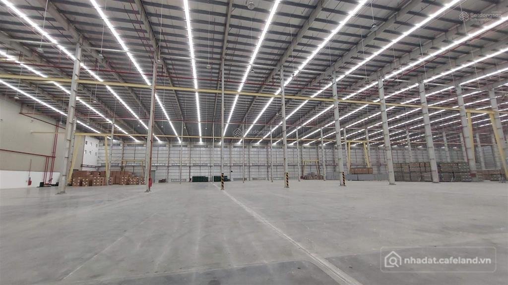 Cho thuê nhà kho - Xưởng: Mời thuê kho xưởng kcn hà bình phương, 12000m2 chia th