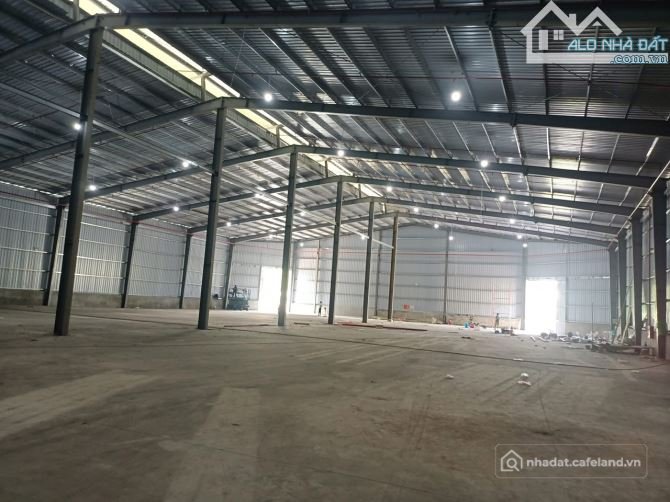 Cho thuê đất: Cho thuê 2500m2 nhà xưởng mới dựng có PCCC trong ccn quất động