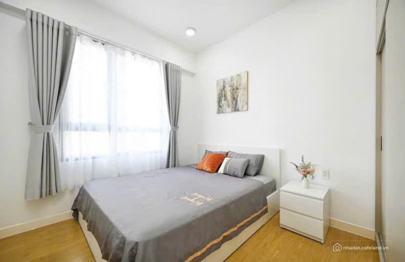 Phú Nhuận - Gần sân bay 2PN - 57M2 ,Sổ hồng ,dọn ở ngay ,Bank 70% ,View tầng cao