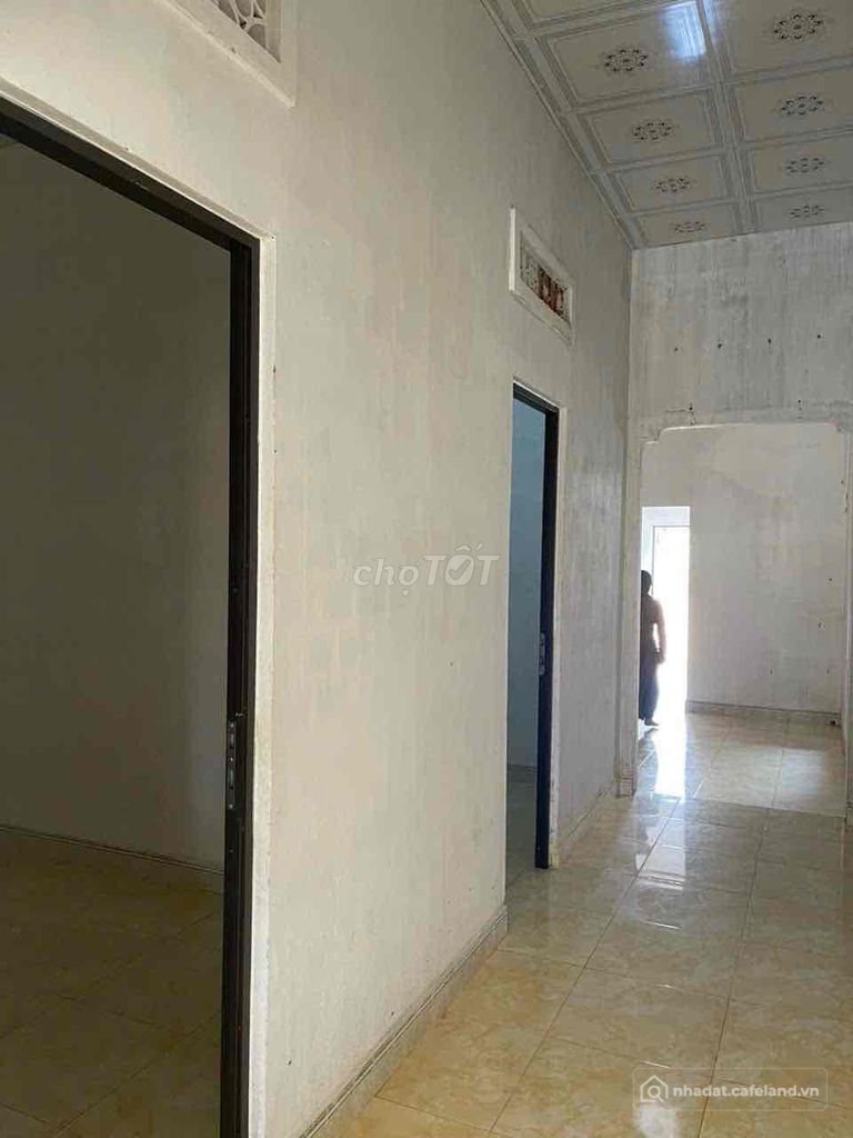 Biệt thự: Cho thuê nhà Làng Nhao - siêu rẻ