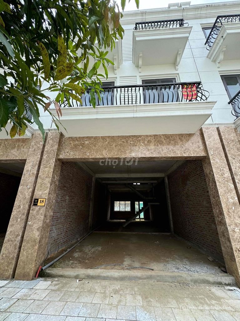 Nhà hàng - Khách sạn: cho thuê nhà