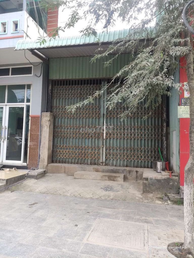 Văn phòng: CHO THUÊ NHÀ MẶT TIỀN NGUYÊN CĂN TẠI QUY NHƠN