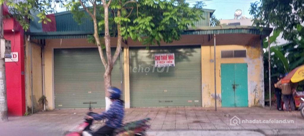 Nhà Kho - Xưởng: Cho thuê nhà 2 mặt tiền dường long hưng