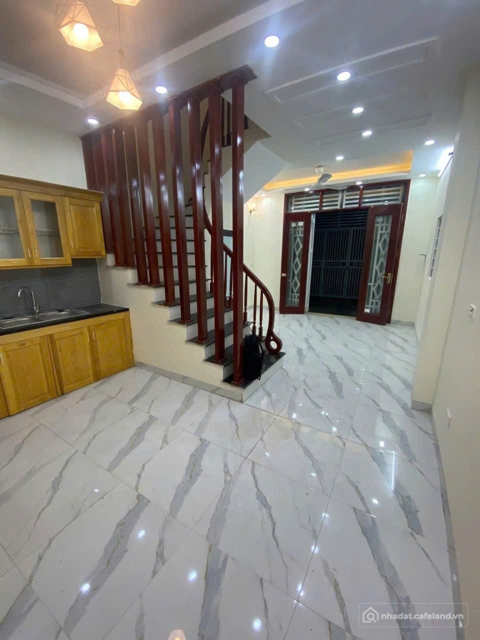 Cho thuê nhà riêng: Cho thuê nhà ngõ 215 Hòa Bình - Yên Nghĩa Hà Đông 37M² 4 Tần