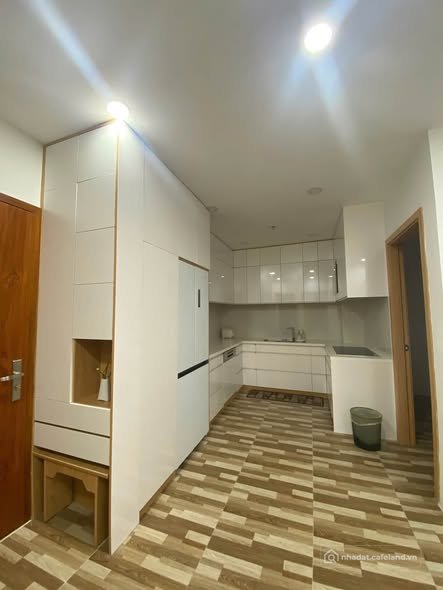 Cho thuê phòng trọ: Chung cư ECO