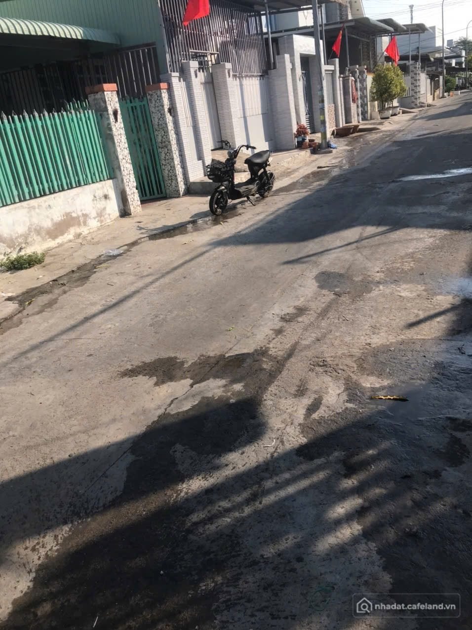 Cho thuê nhà riêng: Nhà mặt tiền Nguyễn Bỉnh Khiêm_ TT. Phan Rí Cửa Dt: 5x20 ful