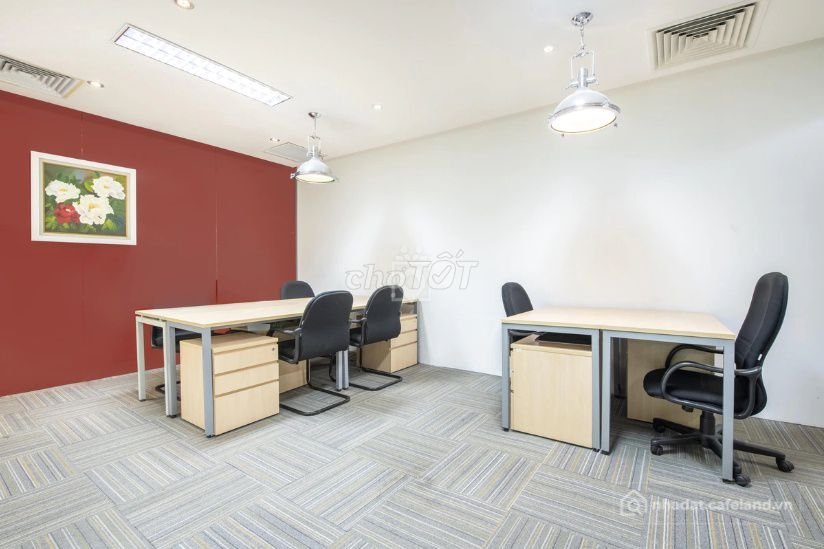 Cho thuê mặt bằng: Mặt bằng: Cho thuê văn phòng dt 36m2 (ngang 4.5m x 8m), lầu 1