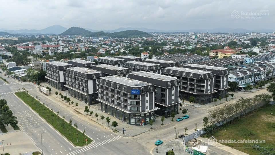 Bán căn hộ Mini, Dịch vụ: Căn mặt tiền Võ Nguyên Giáp đối diện Aeon Mall-Huế | s