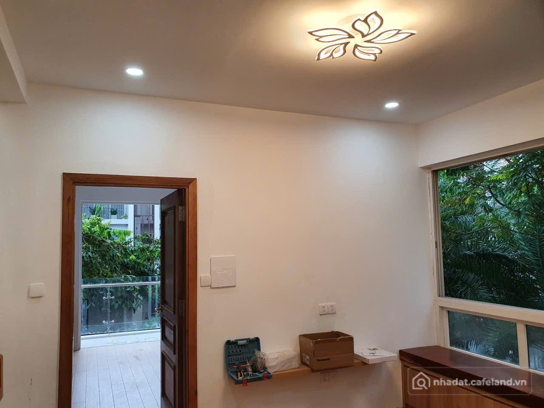 Cho thuê nhà riêng: Cho thuê nhà riêng: BDS HVL LVCC CHO THUÊ VILLA PALM Q2 DT 8
