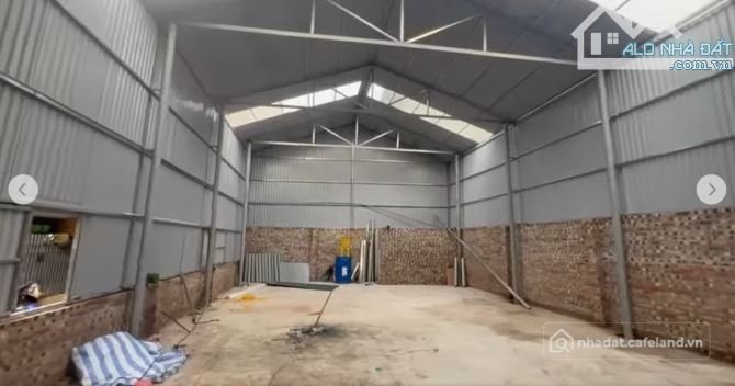 Cho thuê mặt bằng: Cho thuê đất: Cho thuê KHO XƯỞNG 200m,1200m CONT đỗ cửa,50k/m