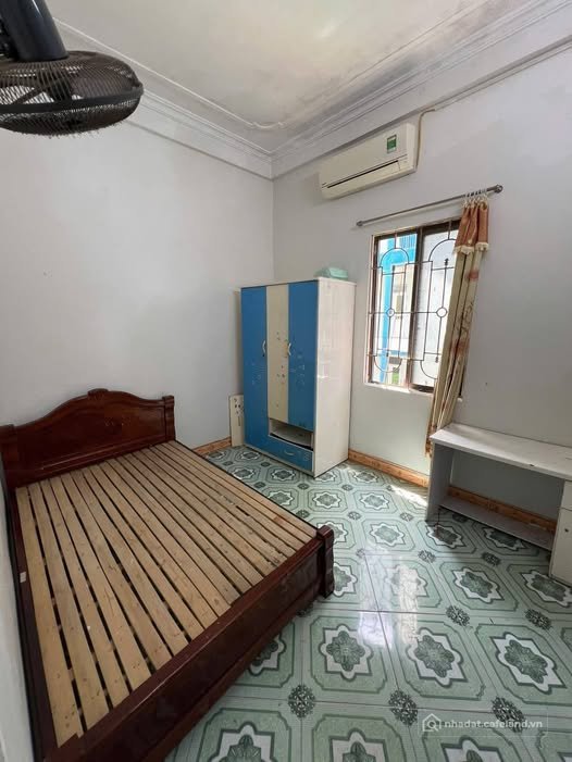 Cho thuê phòng trọ: Cho thuê phòng trọ: Nhà Nguyên Căn