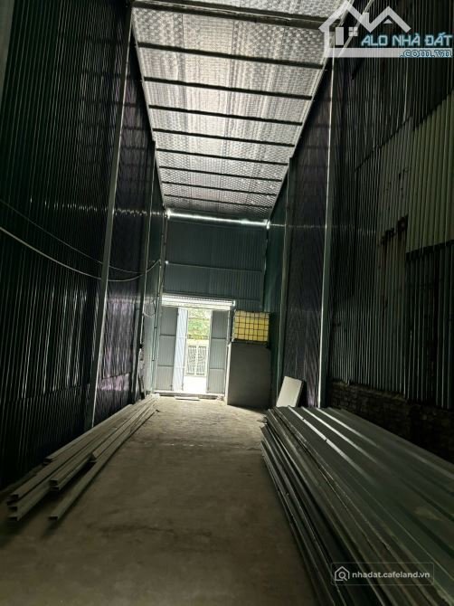 Cho thuê mặt bằng: Cho thuê mặt bằng: Cho thuê đất: Cho thuê KHO XƯỞNG MỚI 80m,1