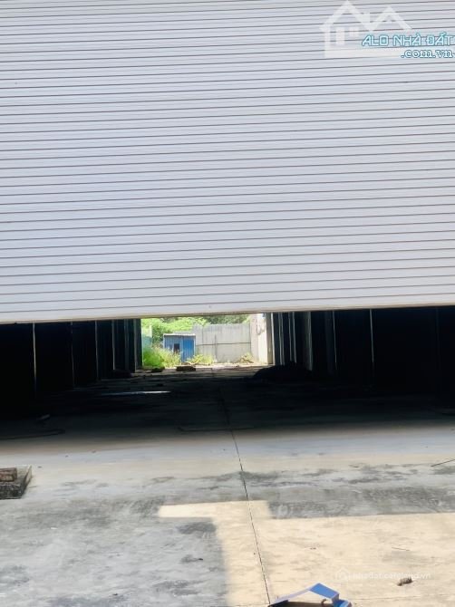 Cho thuê mặt bằng: Cho thuê mặt bằng: Cho thuê đất: Cho thuê 450/700m2 nghĩa hảo