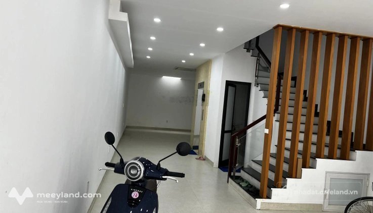 Cho thuê nhà riêng: Cho thuê nhà riêng: Cho thuê nhà riêng: Cho thuê tầng 1 nhà