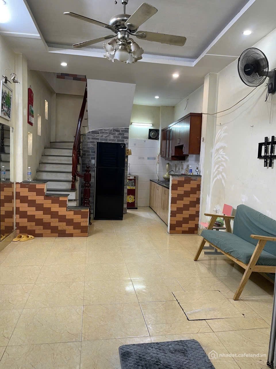 Cho thuê nhà riêng: Cho thuê nhà ngõ 402 MỸ ĐÌNH. 12 triệu/tháng. Cho thuê: Hộ g